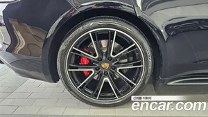 Porsche Panamera, 2020 — миниатюра 5