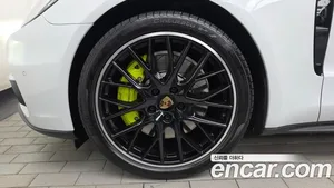 Porsche Panamera, 2018 — миниатюра 5