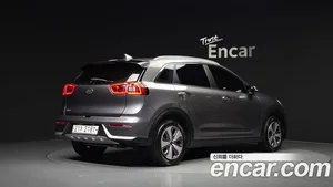 Kia Niro, 2017 — миниатюра 2