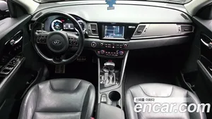 Kia Niro, 2017 — миниатюра 10