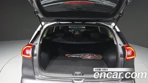 Kia Niro, 2017 — миниатюра 26
