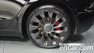 Tesla Model 3, 2022 — миниатюра 6