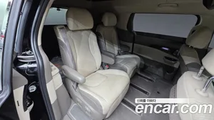 Kia Carnival, 2021 — миниатюра 24