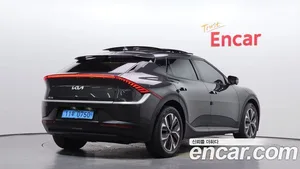 Kia EV6, 2023 — миниатюра 2