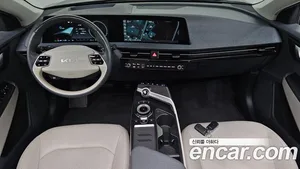 Kia EV6, 2023 — миниатюра 10