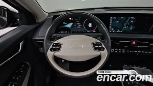 Kia EV6, 2023 — миниатюра 19