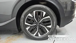 Kia EV6, 2023 — миниатюра 7