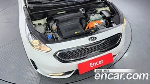 Kia Niro, 2018 — миниатюра 6