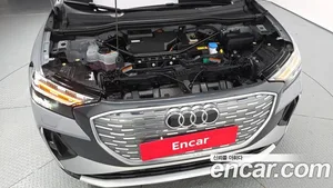 Audi Q4 e-tron, 2022 — миниатюра 5