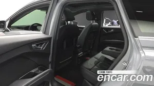 Audi Q4 e-tron, 2022 — миниатюра 16