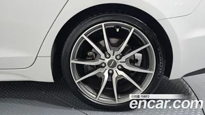 Genesis G70, 2020 — миниатюра 6