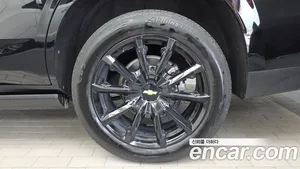 Chevrolet Tahoe, 2023 — миниатюра 7