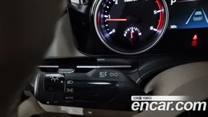 Kia Carnival, 2022 — миниатюра 32