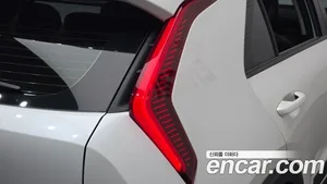 Kia Niro, 2022 — миниатюра 9