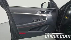 Genesis G70, 2018 — миниатюра 14