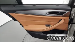 BMW 5-Series, 2018 — миниатюра 15