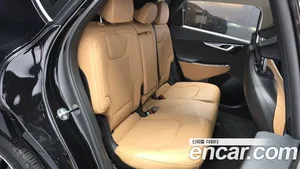 Kia EV6, 2023 — миниатюра 17