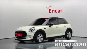 Mini Cooper, 2019 — миниатюра 1