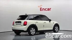 Mini Cooper, 2019 — миниатюра 2