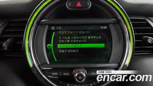 Mini Cooper, 2019 — миниатюра 10