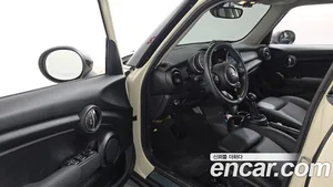 Mini Cooper, 2019 — миниатюра 13