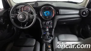 Mini Cooper, 2019 — миниатюра 9