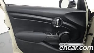 Mini Cooper, 2019 — миниатюра 14