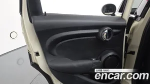 Mini Cooper, 2019 — миниатюра 15
