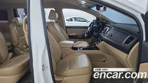 Kia Carnival, 2015 — миниатюра 11