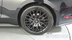 Ford Mustang, 2021 — миниатюра 7
