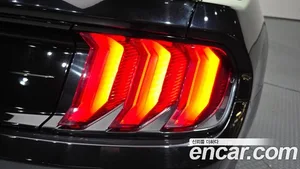 Ford Mustang, 2021 — миниатюра 9