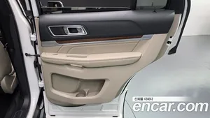 Ford Explorer, 2019 — миниатюра 15