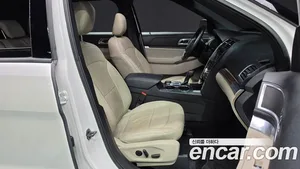 Ford Explorer, 2019 — миниатюра 16