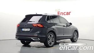 Volkswagen Tiguan, 2023 — миниатюра 2