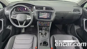 Volkswagen Tiguan, 2023 — миниатюра 10