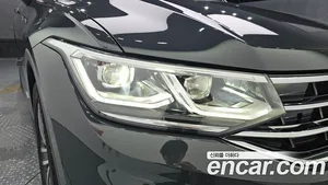 Volkswagen Tiguan, 2023 — миниатюра 8