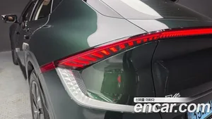 Kia EV6, 2022 — миниатюра 9