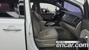 Kia Carnival, 2018 — миниатюра 11