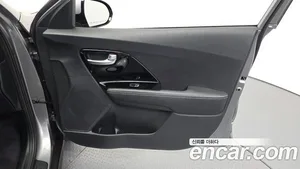 Kia Niro, 2021 — миниатюра 14