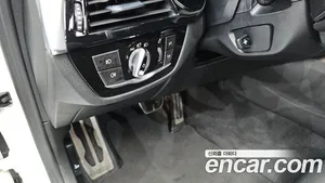 BMW 5-Series, 2017 — миниатюра 30