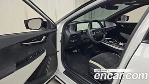 Kia EV6, 2023 — миниатюра 10