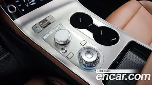 Genesis GV70, 2024 — миниатюра 12