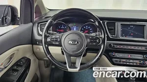 Kia Carnival, 2018 — миниатюра 20