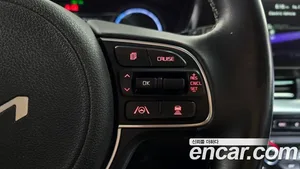 Kia Niro, 2022 — миниатюра 22