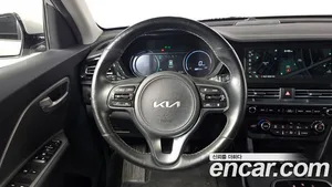 Kia Niro, 2022 — миниатюра 19