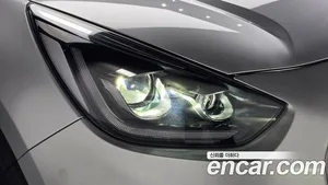 Kia Niro, 2022 — миниатюра 8