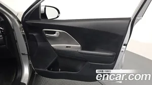 Kia Niro, 2022 — миниатюра 14
