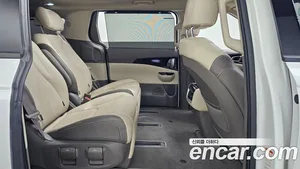 Kia Carnival, 2023 — миниатюра 18