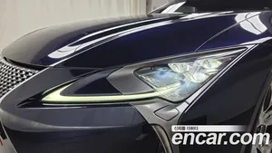 Lexus LC, 2018 — миниатюра 8