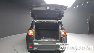 Jeep Renegade, 2020 — миниатюра 26